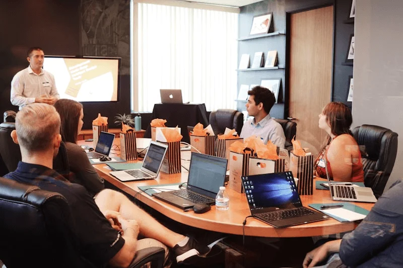 AI Consulting — strategic roadmap for UAE enterprises